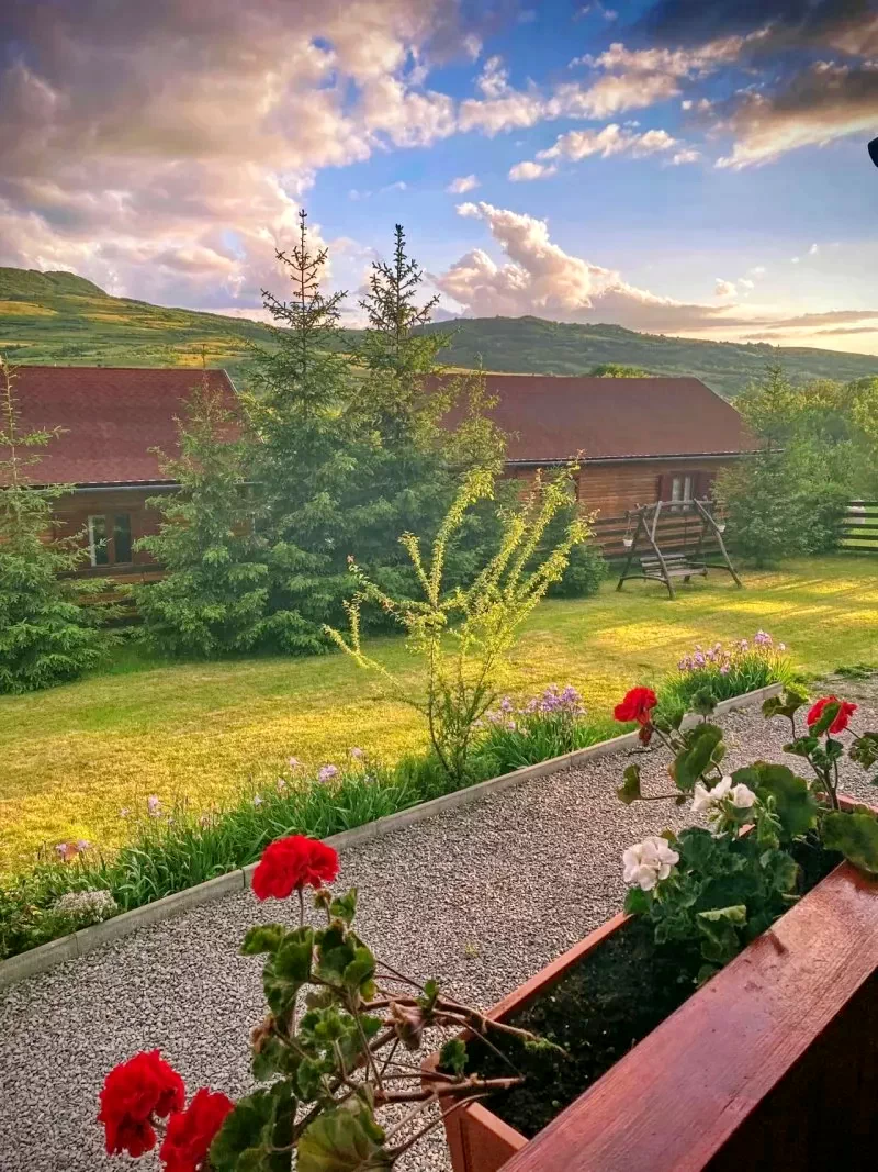 Corund Cazare | Sat de vacanță (K0351-61) Imaginea poate fi supusă drepturilor de autor. Se recomandă contactarea titularului drepturilor.