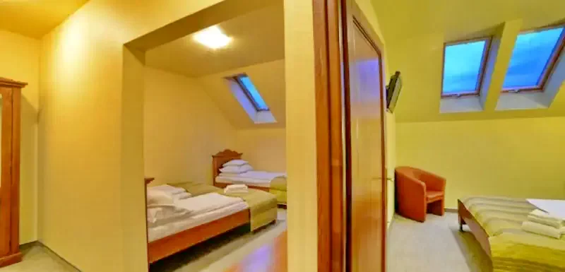 Cluj-Napoca Cazare | Hotel** (K1388-21) Imaginea poate fi supusă drepturilor de autor. Se recomandă contactarea titularului drepturilor.