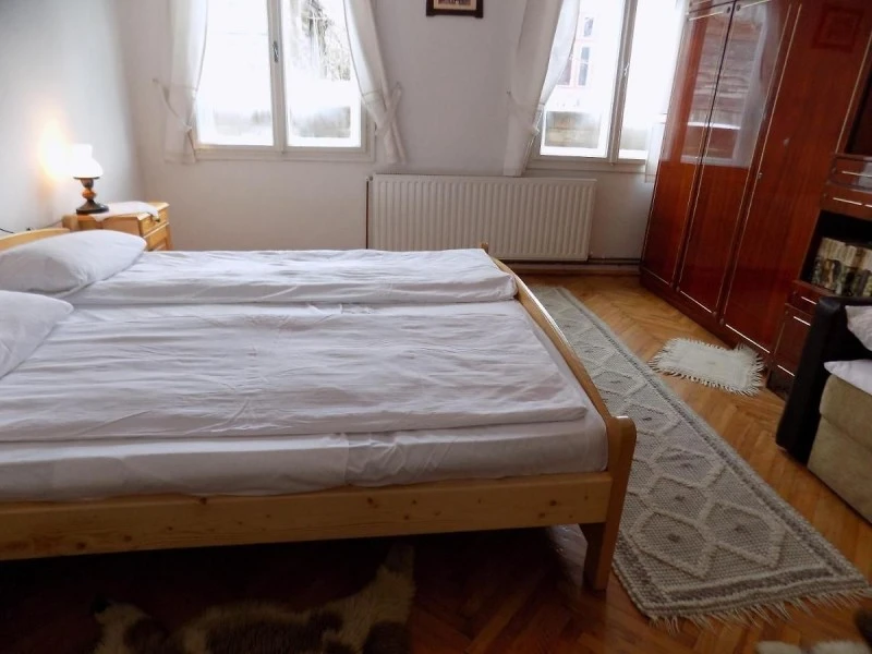 Racu Cazare | Căsuțe tip camping (K0083-14) Imaginea poate fi supusă drepturilor de autor. Se recomandă contactarea titularului drepturilor.