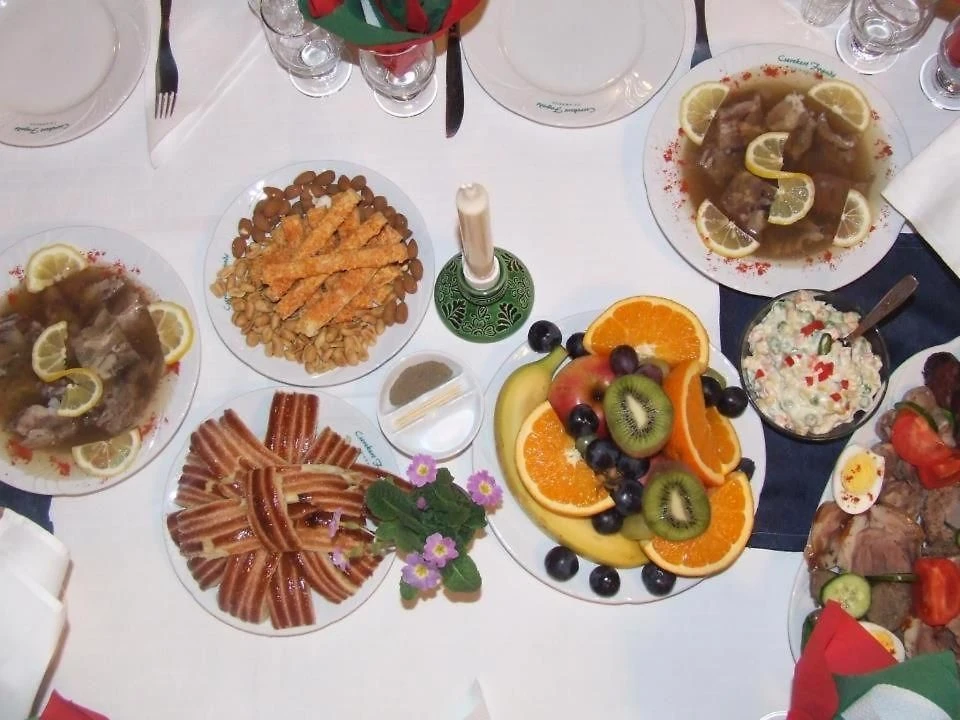 Racu Cazare | Căsuțe tip camping (K0083-29) Imaginea poate fi supusă drepturilor de autor. Se recomandă contactarea titularului drepturilor.