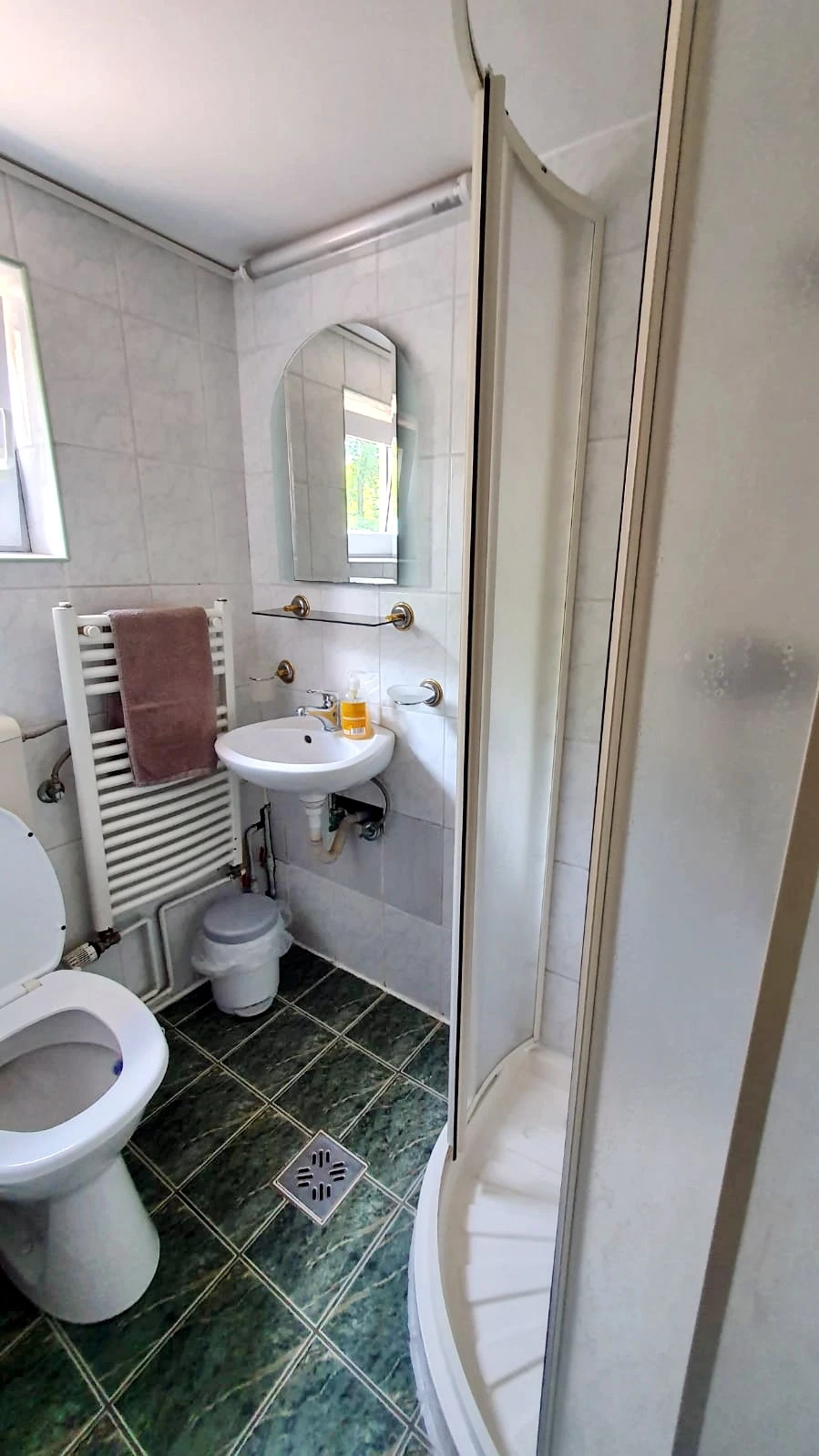 Sighișoara Cazare | Cabană (K0417-18) Imaginea poate fi supusă drepturilor de autor. Se recomandă contactarea titularului drepturilor.