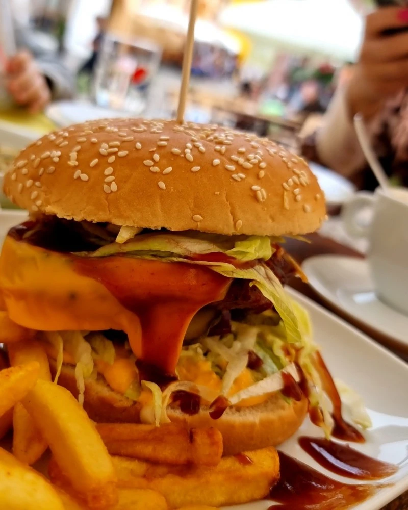 Sighișoara Cazare | Motel (K1183-6) Imaginea poate fi supusă drepturilor de autor. Se recomandă contactarea titularului drepturilor.