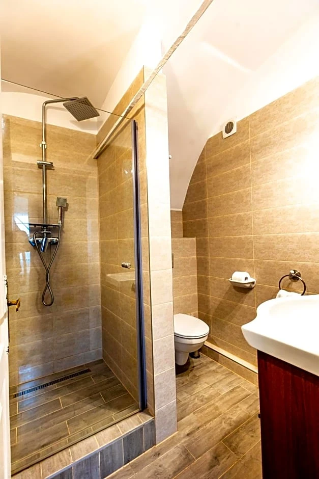 Cazare Sighișoara - Hotel Casa Wagner*** | Segesvár - Casa Wagner Hotel***. Imaginea poate fi supusă drepturilor de autor. Se recomandă contactarea titularului drepturilor.