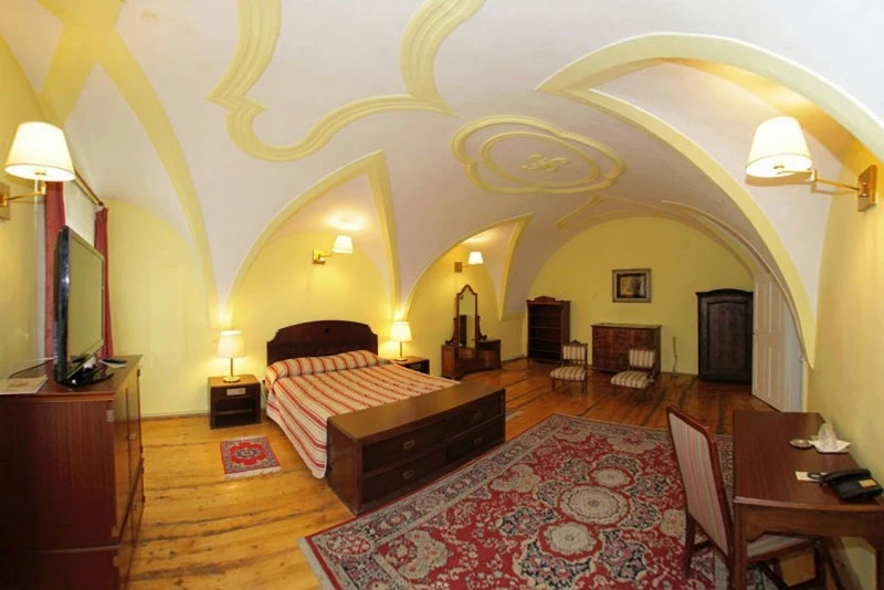 Sighișoara Cazare | Pensiune turistică (K1187-48) Imaginea poate fi supusă drepturilor de autor. Se recomandă contactarea titularului drepturilor.