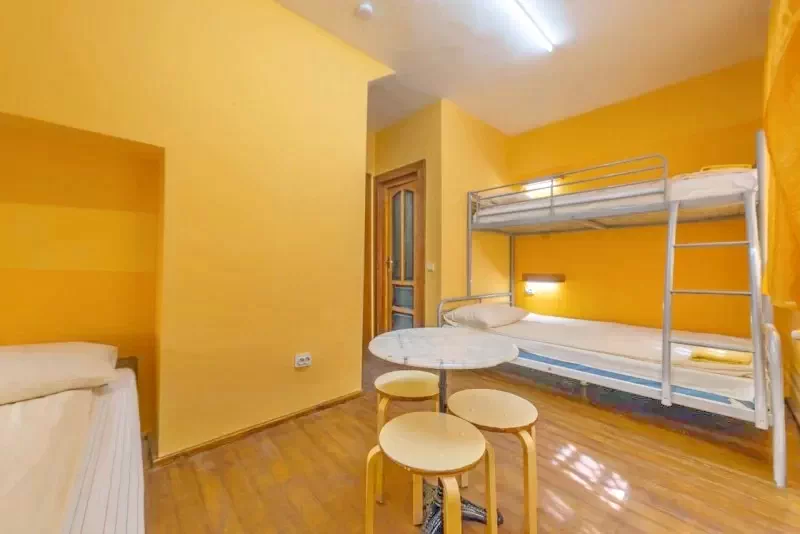 Sighișoara Cazare | Hostel (K1425-14) Imaginea poate fi supusă drepturilor de autor. Se recomandă contactarea titularului drepturilor.