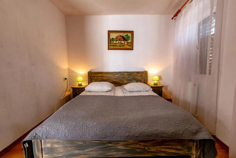 Segesvár Szállás | Motel (K1525-16) A kép szerzői jogvédelem alatt állhat. Javasolt a kapcsolatfelvétel a jog tulajdonossal.