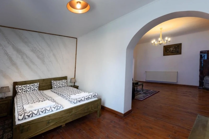 Segesvár Szállás | Motel (K1525-34) A kép szerzői jogvédelem alatt állhat. Javasolt a kapcsolatfelvétel a jog tulajdonossal.