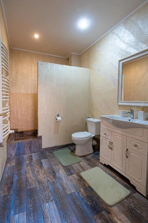 Segesvár Szállás | Motel (K1525-36) A kép szerzői jogvédelem alatt állhat. Javasolt a kapcsolatfelvétel a jog tulajdonossal.