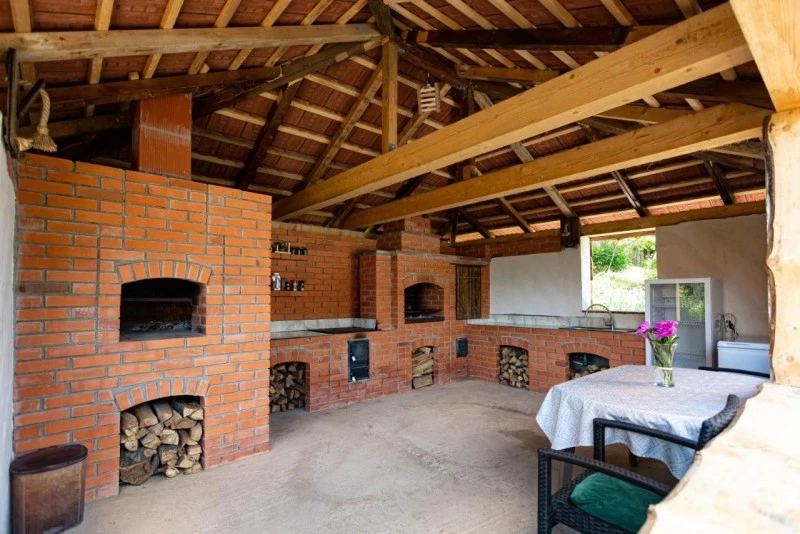 Segesvár Szállás | Panzió (K1525-43) A kép szerzői jogvédelem alatt állhat. Javasolt a kapcsolatfelvétel a jog tulajdonossal. Segesvár Szállás | Panzió (K1525-43) A kép szerzői jogvédelem alatt állhat. Javasolt a kapcsolatfelvétel a jog tulajdonossal.