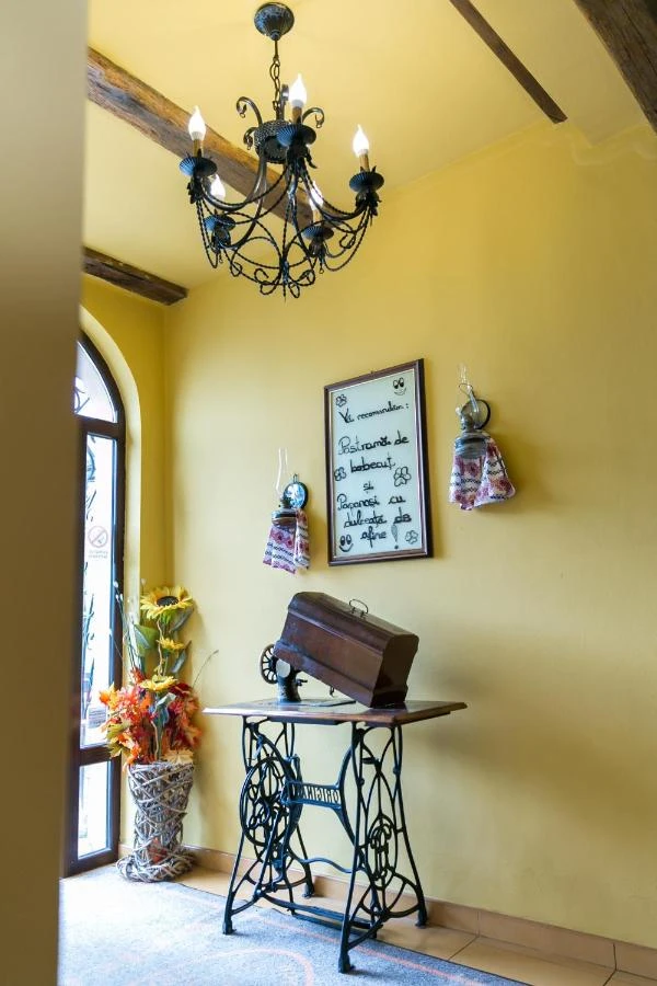 Sighișoara Cazare | Pensiune turistică (K1527-39) Imaginea poate fi supusă drepturilor de autor. Se recomandă contactarea titularului drepturilor.