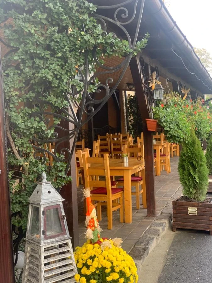 Sighișoara Cazare | Hotel*** (K1527-61) Imaginea poate fi supusă drepturilor de autor. Se recomandă contactarea titularului drepturilor. Sighișoara Cazare | Hotel*** (K1527-61) Imaginea poate fi supusă drepturilor de autor. Se recomandă contactarea titularului drepturilor.