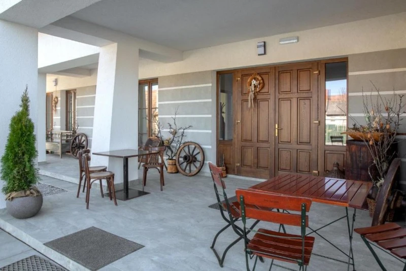 Joseni Cazare | Pensiune (K1589-2) Imaginea poate fi supusă drepturilor de autor. Se recomandă contactarea titularului drepturilor. Joseni Cazare | Pensiune (K1589-2) Imaginea poate fi supusă drepturilor de autor. Se recomandă contactarea titularului drepturilor.