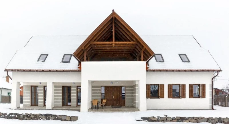 Gyergyóalfalu Szállás | Motel (K1589-14) A kép szerzői jogvédelem alatt állhat. Javasolt a kapcsolatfelvétel a jog tulajdonossal.