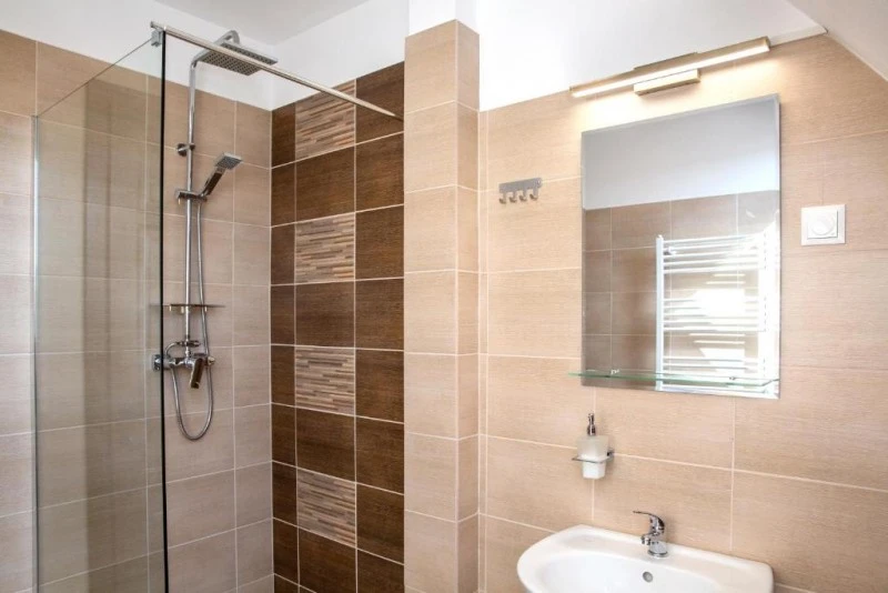 Gyergyóalfalu Szállás | Panzió (K1589-28) A kép szerzői jogvédelem alatt állhat. Javasolt a kapcsolatfelvétel a jog tulajdonossal.