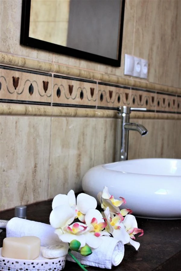 Déva Szállás | Motel (K1152-10) A kép szerzői jogvédelem alatt állhat. Javasolt a kapcsolatfelvétel a jog tulajdonossal.