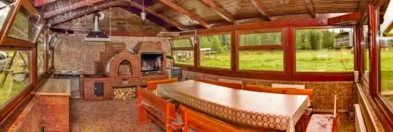 Smida Cazare | Motel (K1245-15) Imaginea poate fi supusă drepturilor de autor. Se recomandă contactarea titularului drepturilor.