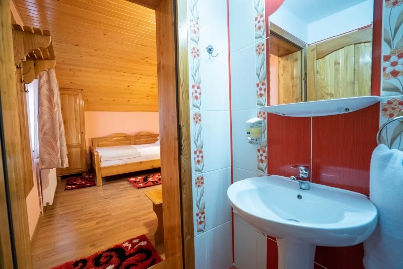 Smida Cazare | Motel (K1245-20) Imaginea poate fi supusă drepturilor de autor. Se recomandă contactarea titularului drepturilor.