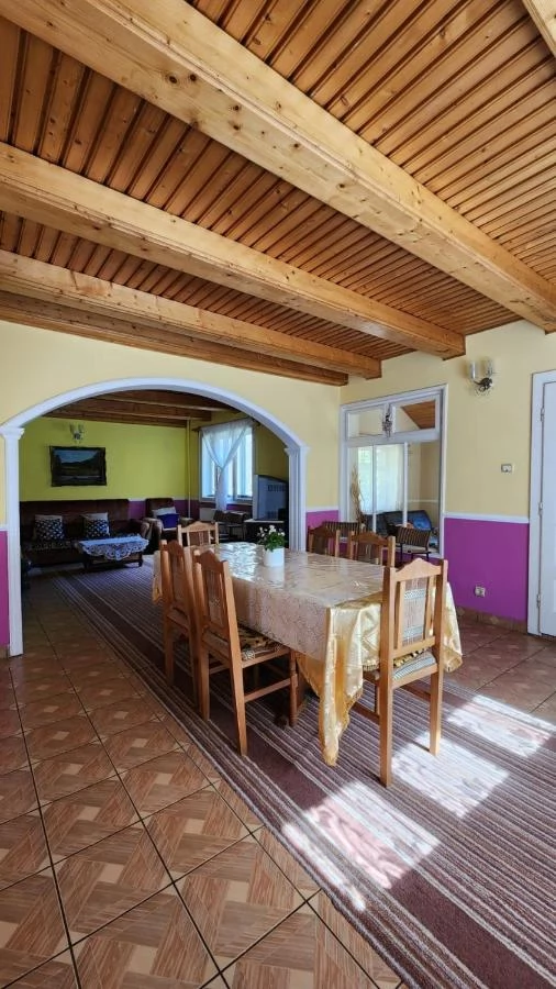 Valea Boga Cazare | Motel (K0052-2) Imaginea poate fi supusă drepturilor de autor. Se recomandă contactarea titularului drepturilor.