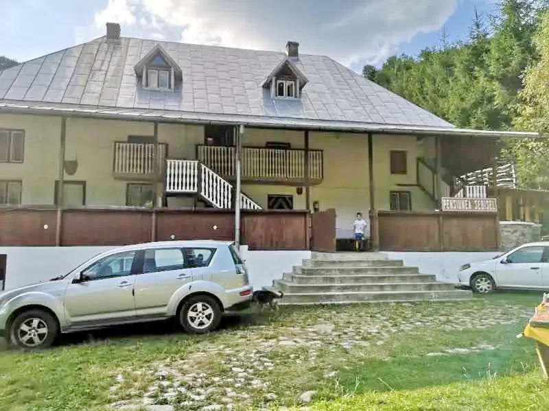 Valea Boga Cazare | Motel (K0054-2) Imaginea poate fi supusă drepturilor de autor. Se recomandă contactarea titularului drepturilor.