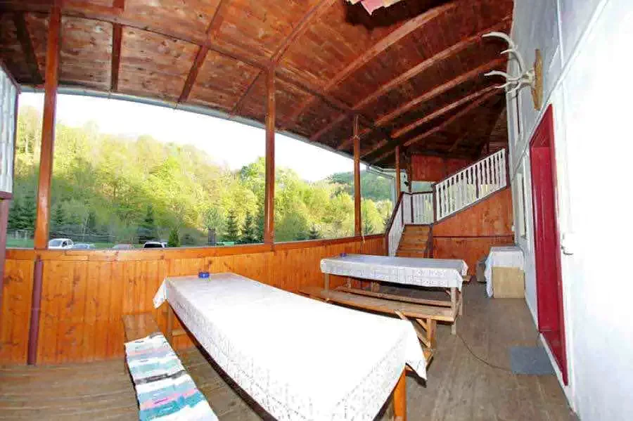 Boga Völgye Szállás | Motel (K0054-4) A kép szerzői jogvédelem alatt állhat. Javasolt a kapcsolatfelvétel a jog tulajdonossal.