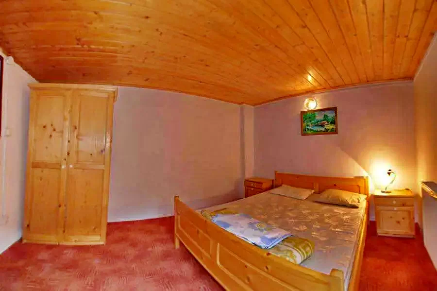 Boga Völgye Szállás | Motel (K0054-12) A kép szerzői jogvédelem alatt állhat. Javasolt a kapcsolatfelvétel a jog tulajdonossal.