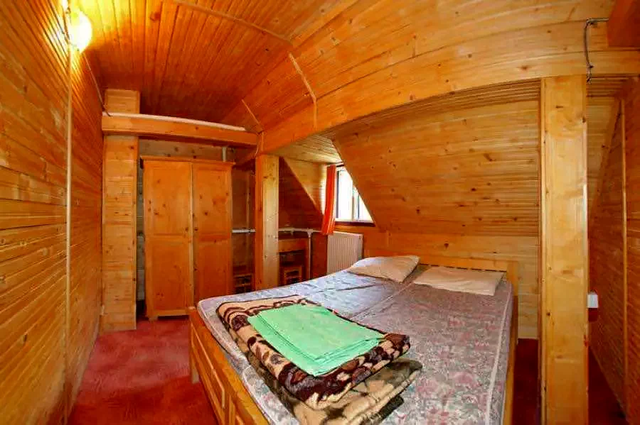 Boga Völgye Szállás | Motel (K0054-13) A kép szerzői jogvédelem alatt állhat. Javasolt a kapcsolatfelvétel a jog tulajdonossal.