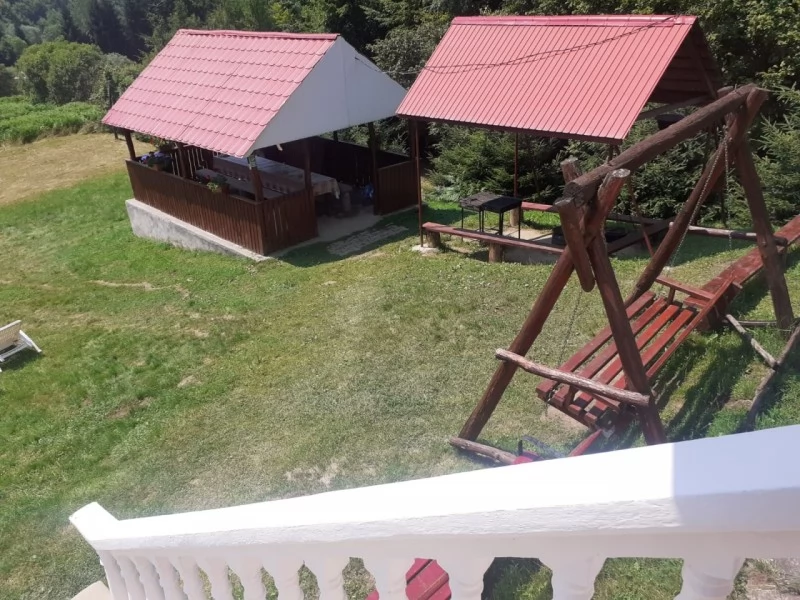 Cazare Valea Boghii - Cabana Fabyale** | Boga-völgye - Fabyale Kulcsosház** . Imaginea poate fi supusă drepturilor de autor. Se recomandă contactarea titularului drepturilor.