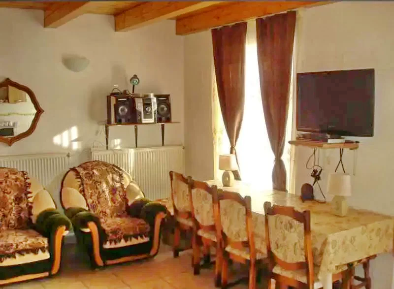 Valea Boga Cazare | Sat de vacanță (K0188-7) Imaginea poate fi supusă drepturilor de autor. Se recomandă contactarea titularului drepturilor.