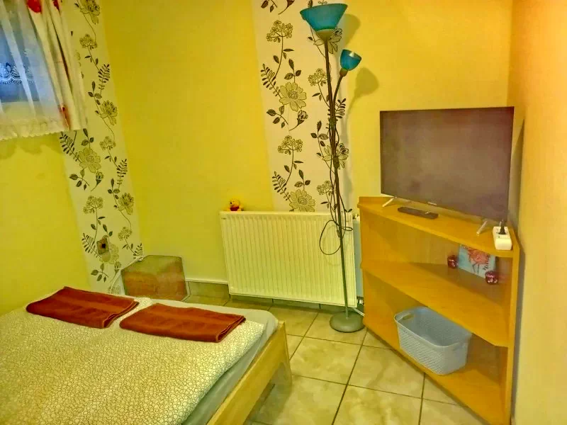 Cazare | Apartament (K0238-8) Imaginea poate fi supusă drepturilor de autor. Se recomandă contactarea titularului drepturilor. Cazare | Apartament (K0238-8) Imaginea poate fi supusă drepturilor de autor. Se recomandă contactarea titularului drepturilor.