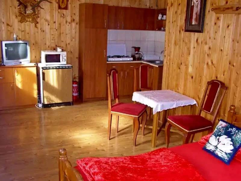 Valea Boga Cazare | Sat de vacanță (K0618-15) Imaginea poate fi supusă drepturilor de autor. Se recomandă contactarea titularului drepturilor.