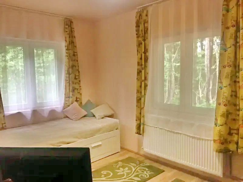 Valea Boga Cazare | Sat de vacanță (K0773-4) Imaginea poate fi supusă drepturilor de autor. Se recomandă contactarea titularului drepturilor.