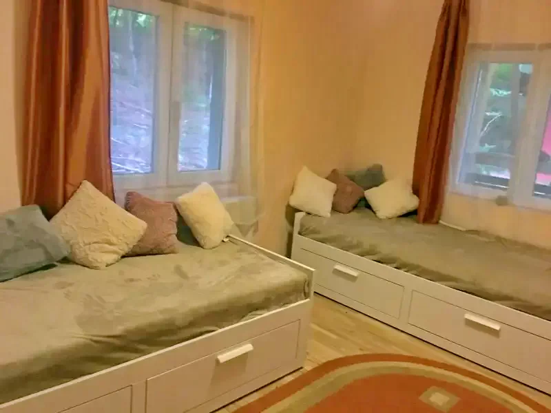 Boga Völgye Szállás | Üdülőfalu (K0773-6) A kép szerzői jogvédelem alatt állhat. Javasolt a kapcsolatfelvétel a jog tulajdonossal.