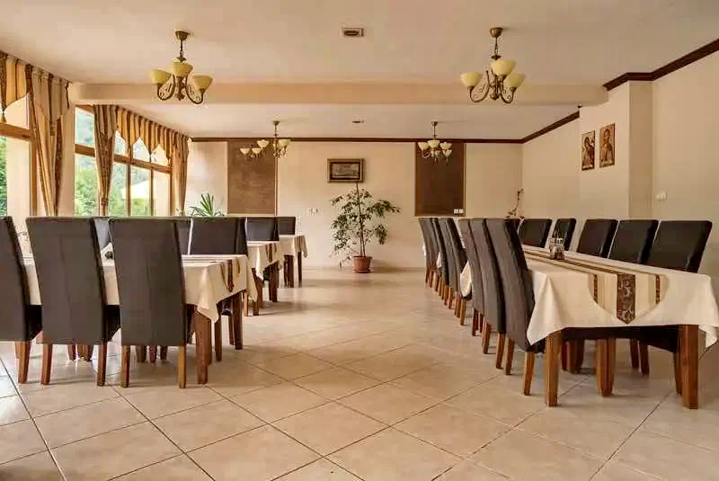 Boga Völgye Szállás | Motel (K0928-11) A kép szerzői jogvédelem alatt állhat. Javasolt a kapcsolatfelvétel a jog tulajdonossal.