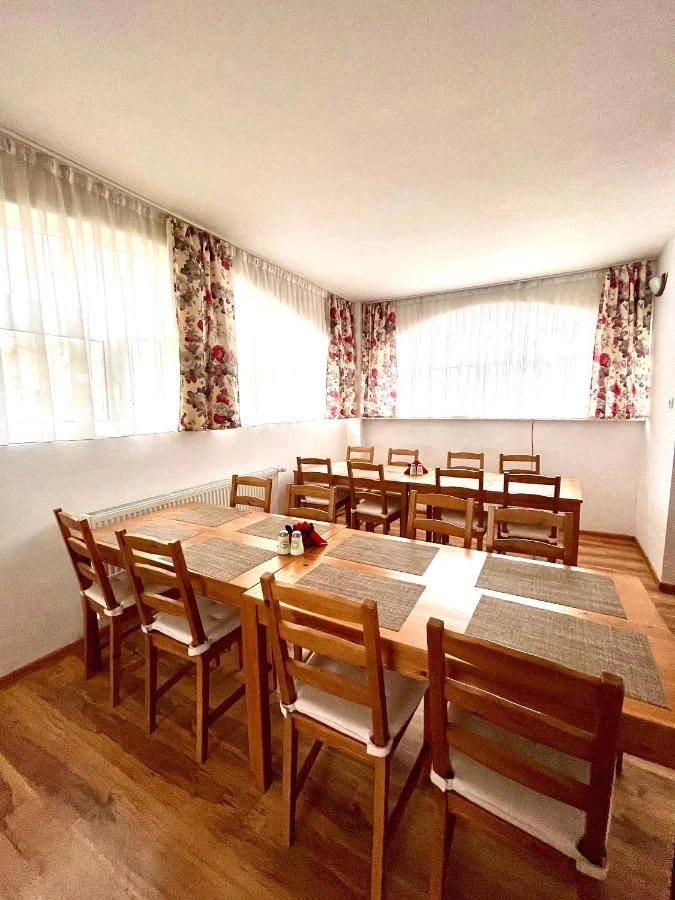 Valea Boga Cazare | Motel (K0930-2) Imaginea poate fi supusă drepturilor de autor. Se recomandă contactarea titularului drepturilor.