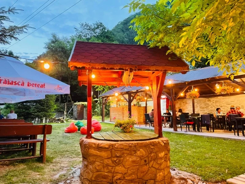 Valea Boga Cazare | Pensiune (K0930-11) Imaginea poate fi supusă drepturilor de autor. Se recomandă contactarea titularului drepturilor. Valea Boga Cazare | Pensiune (K0930-11) Imaginea poate fi supusă drepturilor de autor. Se recomandă contactarea titularului drepturilor.