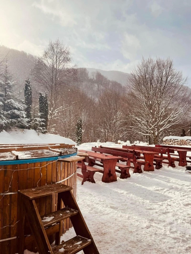 Valea Boga Cazare | Motel (K0930-13) Imaginea poate fi supusă drepturilor de autor. Se recomandă contactarea titularului drepturilor.