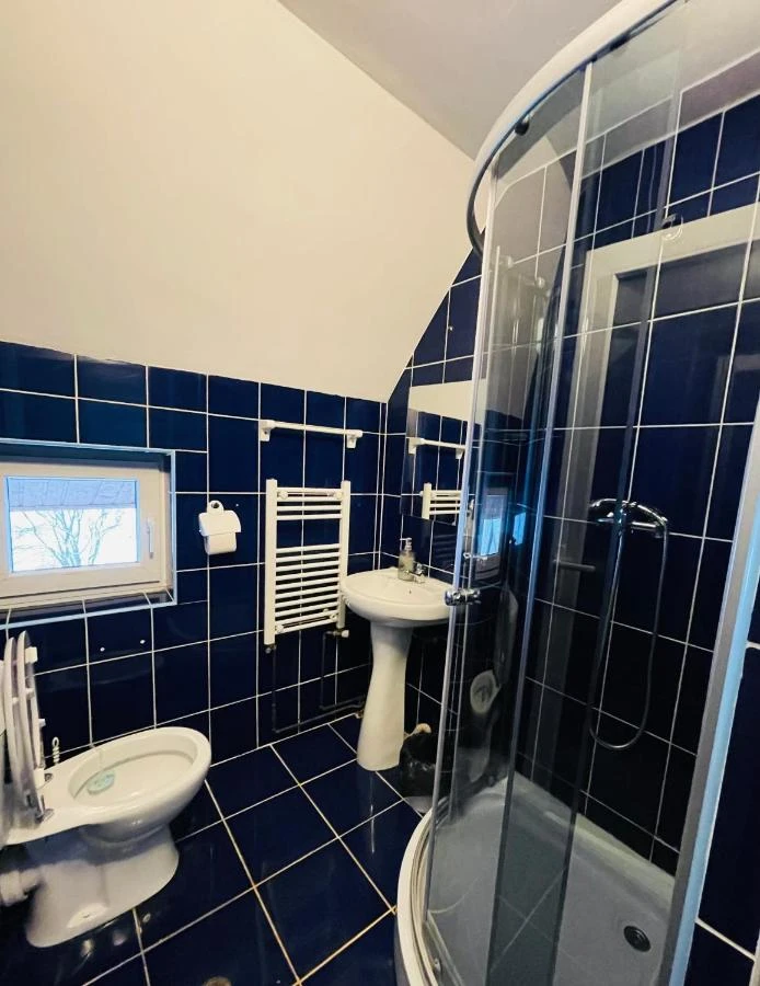 Valea Boga Cazare | Motel (K0930-18) Imaginea poate fi supusă drepturilor de autor. Se recomandă contactarea titularului drepturilor.