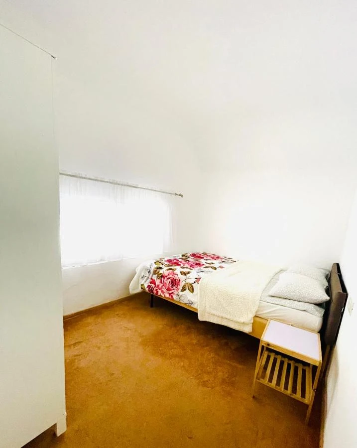 Boga Völgye Szállás | Motel (K0930-20) A kép szerzői jogvédelem alatt állhat. Javasolt a kapcsolatfelvétel a jog tulajdonossal.