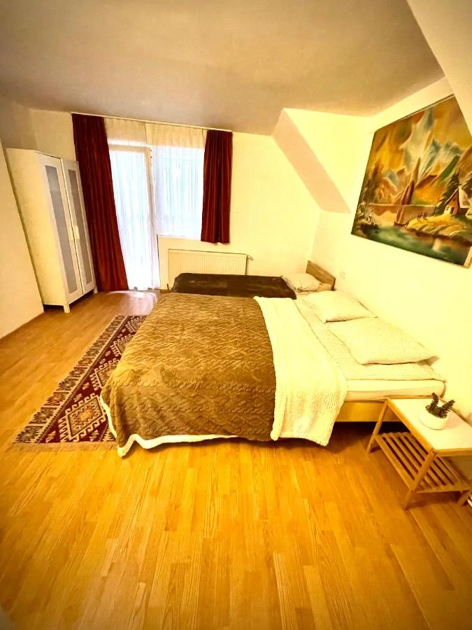 Valea Boga Cazare | Pensiune (K0930-37) Imaginea poate fi supusă drepturilor de autor. Se recomandă contactarea titularului drepturilor. Valea Boga Cazare | Pensiune (K0930-37) Imaginea poate fi supusă drepturilor de autor. Se recomandă contactarea titularului drepturilor.