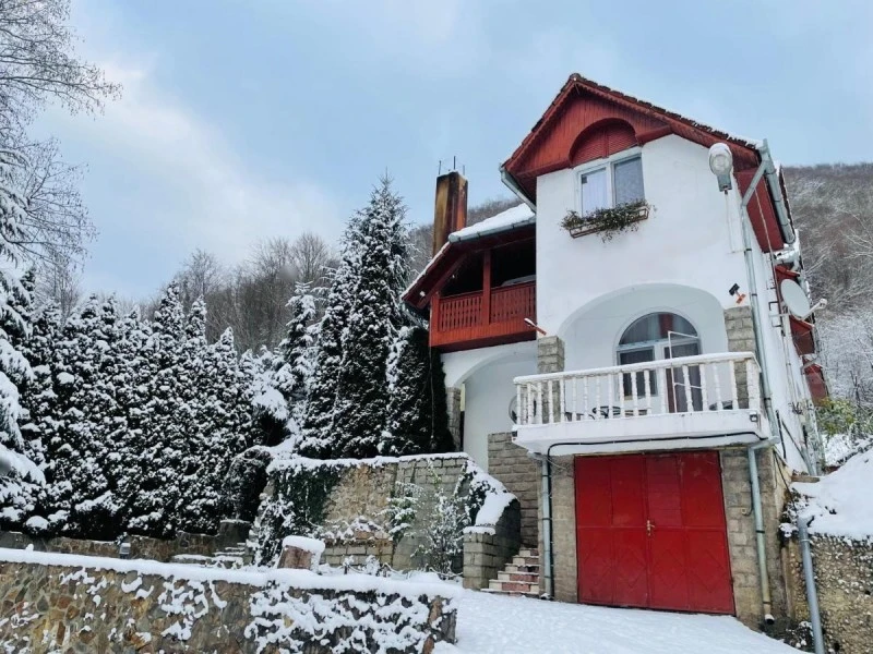 Valea Boga Cazare | Pensiune (K0930-40) Imaginea poate fi supusă drepturilor de autor. Se recomandă contactarea titularului drepturilor. Valea Boga Cazare | Pensiune (K0930-40) Imaginea poate fi supusă drepturilor de autor. Se recomandă contactarea titularului drepturilor.