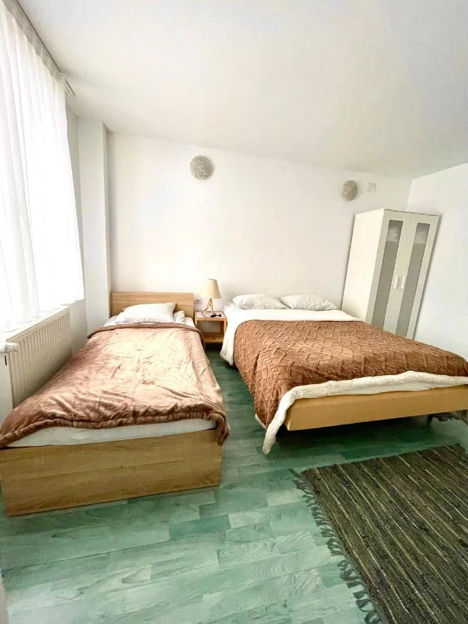 Valea Boga Cazare | Pensiune (K0930-46) Imaginea poate fi supusă drepturilor de autor. Se recomandă contactarea titularului drepturilor. Valea Boga Cazare | Pensiune (K0930-46) Imaginea poate fi supusă drepturilor de autor. Se recomandă contactarea titularului drepturilor.