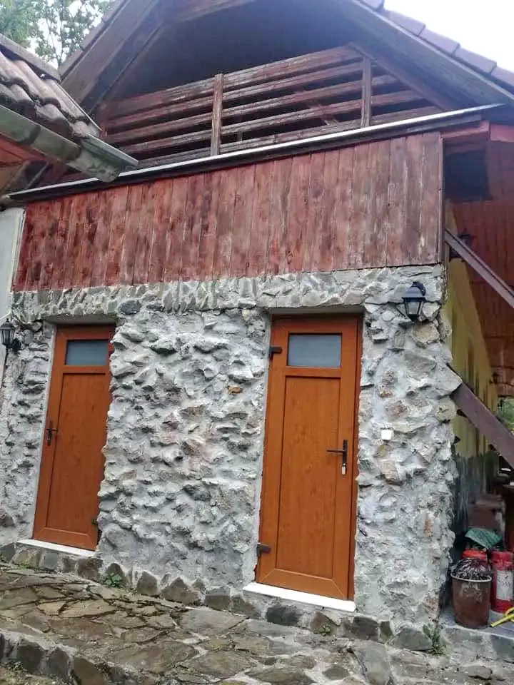 Valea Boga Cazare | Motel (K0932-4) Imaginea poate fi supusă drepturilor de autor. Se recomandă contactarea titularului drepturilor.