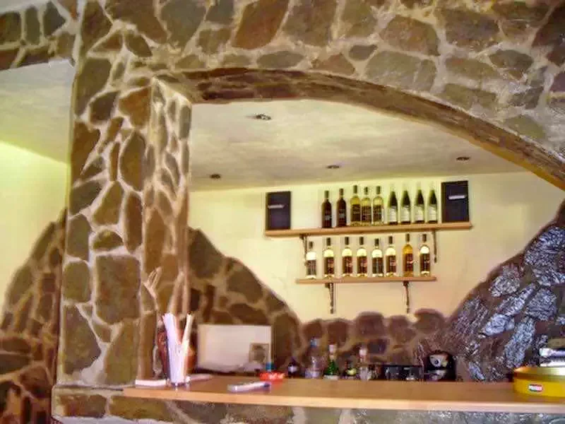 Valea Boga Cazare | Motel (K0932-8) Imaginea poate fi supusă drepturilor de autor. Se recomandă contactarea titularului drepturilor.