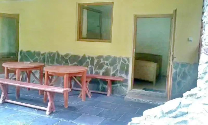 Valea Boga Cazare | Motel (K0932-19) Imaginea poate fi supusă drepturilor de autor. Se recomandă contactarea titularului drepturilor.