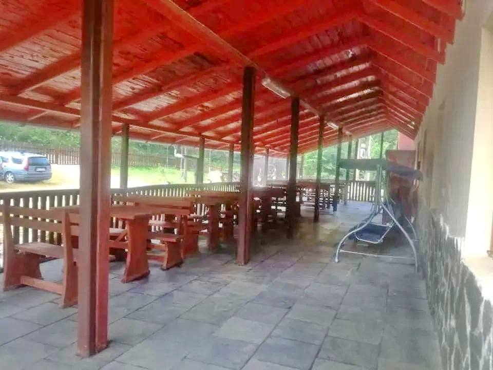 Valea Boga Cazare | Motel (K0932-22) Imaginea poate fi supusă drepturilor de autor. Se recomandă contactarea titularului drepturilor.