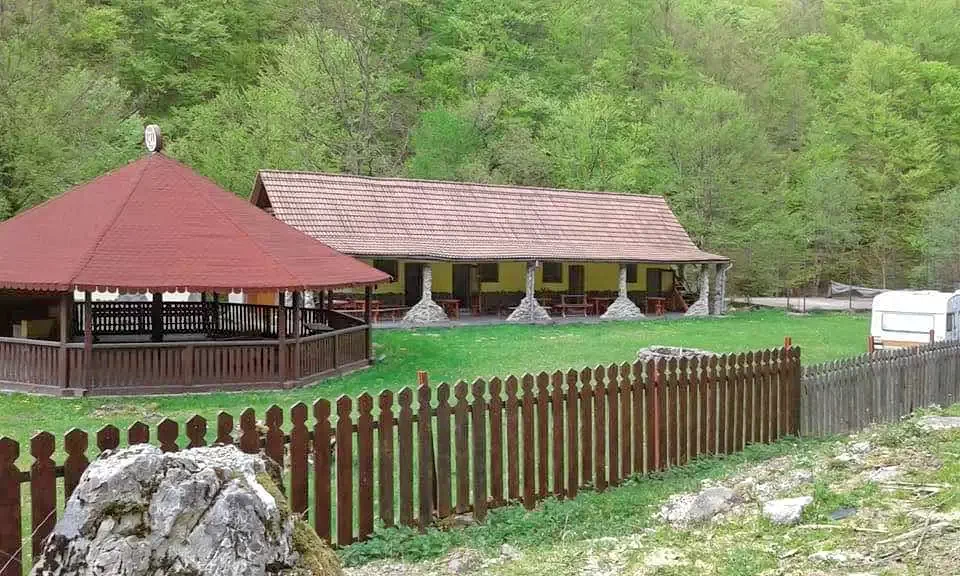 Boga Völgye Szállás | Panzió (K0932-28) A kép szerzői jogvédelem alatt állhat. Javasolt a kapcsolatfelvétel a jog tulajdonossal.