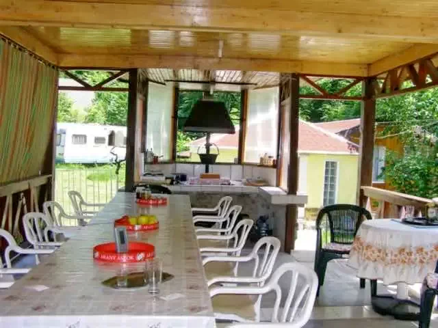 Valea Boga Cazare | Hotel**** (K0959-2) Imaginea poate fi supusă drepturilor de autor. Se recomandă contactarea titularului drepturilor.