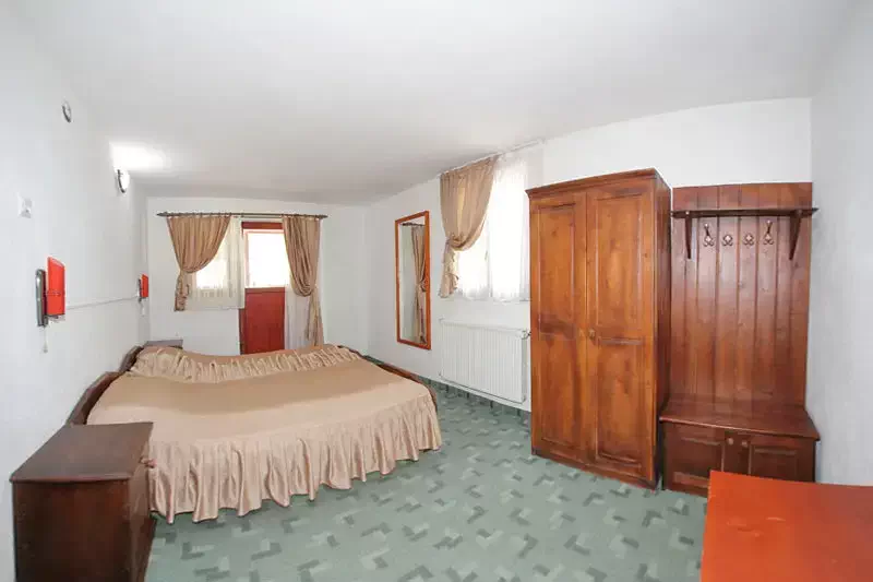 Boga Völgye Szállás | Motel (K0053-4) A kép szerzői jogvédelem alatt állhat. Javasolt a kapcsolatfelvétel a jog tulajdonossal.