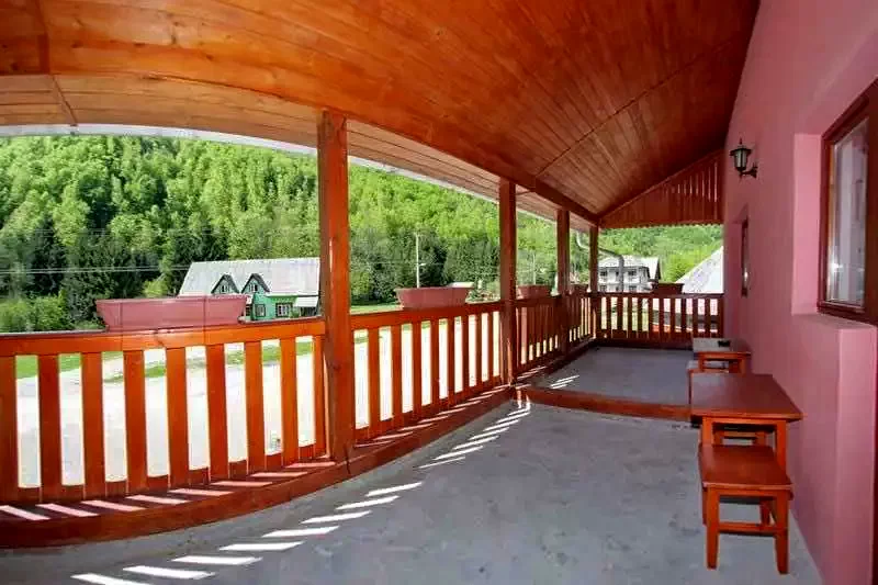 Boga Völgye Szállás | Motel (K0053-15) A kép szerzői jogvédelem alatt állhat. Javasolt a kapcsolatfelvétel a jog tulajdonossal.