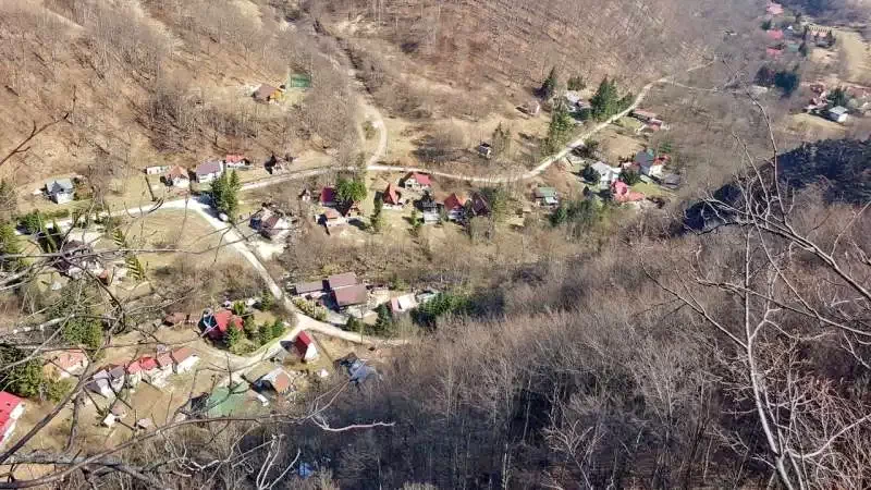 Valea Boga Cazare | Sat de vacanță (K1146-23) Imaginea poate fi supusă drepturilor de autor. Se recomandă contactarea titularului drepturilor.